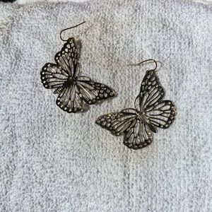 Lia Sophia earrings